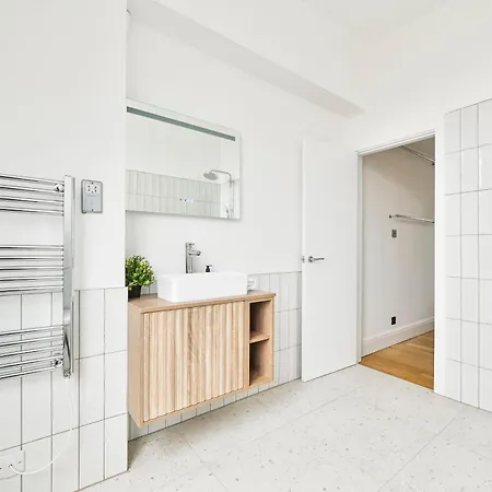 Light And Airy Central London Apartment Exterior photo